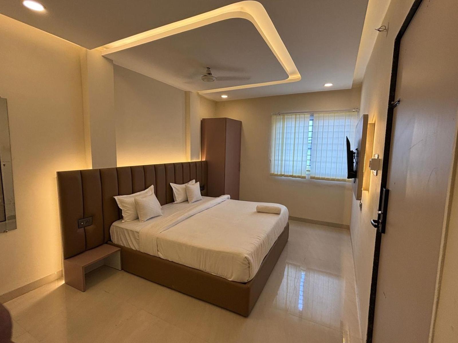 Hotel Vilaasitaa Vijay Nagar Indore Exterior foto